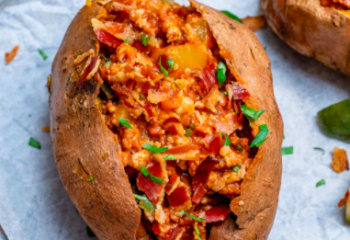**Slow Cooked Turkey Chili Sweet Potato