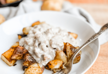 Sausage Gravy & Potatoes